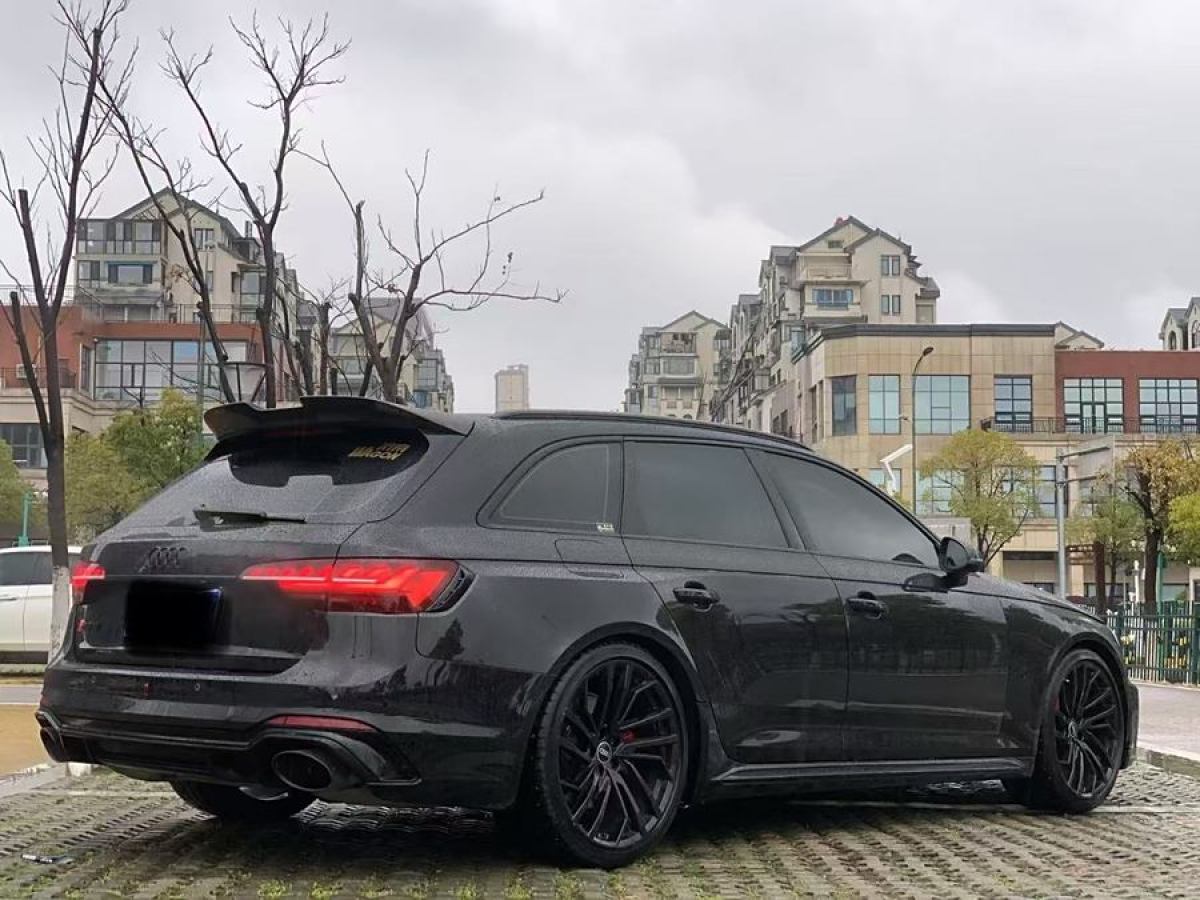 奧迪 奧迪RS 4  2022款 RS4 Avant 黑曜版圖片