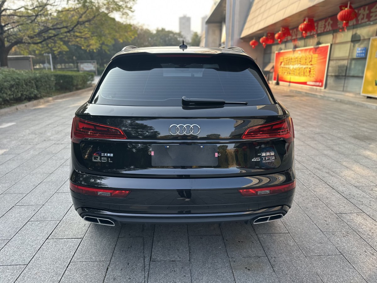 奧迪 奧迪Q5L  2024款 45 TFSI 豪華動(dòng)感型圖片