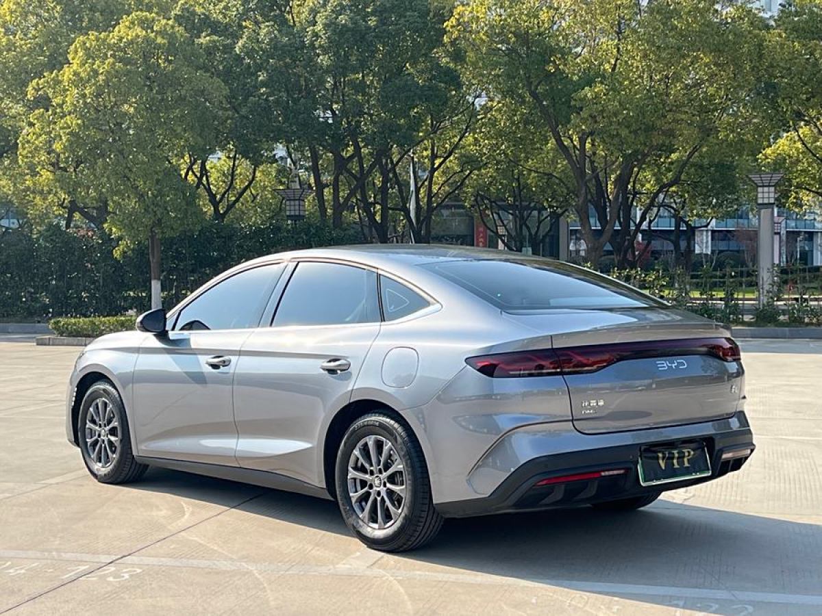 比亞迪 秦L  2024款 DM-i 80KM領(lǐng)先型圖片