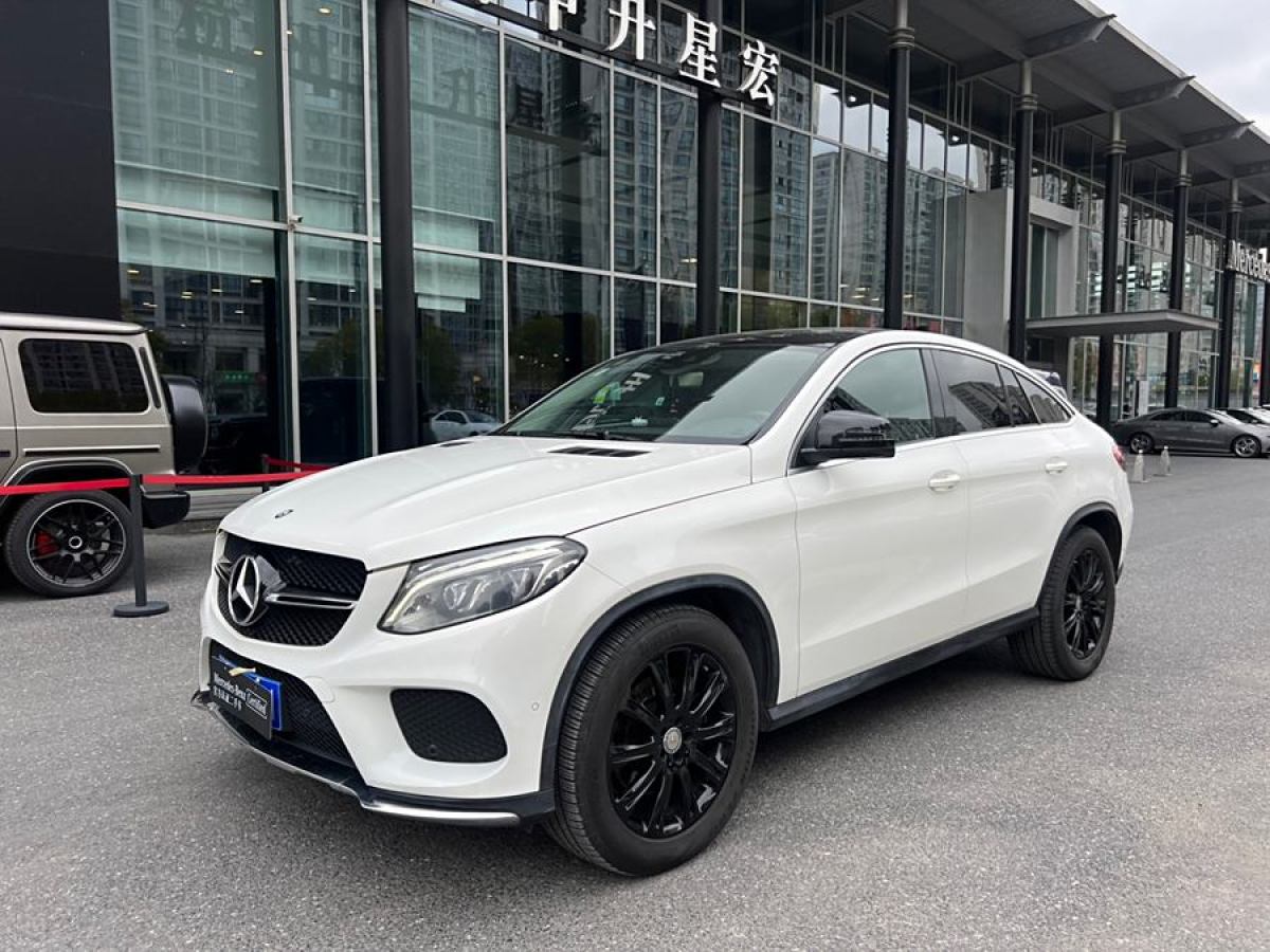 奔馳 奔馳GLE轎跑  2017款 GLE 320 4MATIC 轎跑SUV圖片