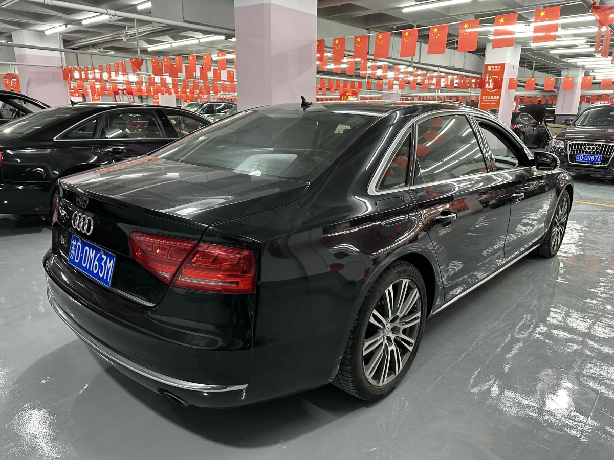 2013年8月奧迪 奧迪A8  2014款 A8L 30 FSI 舒適型