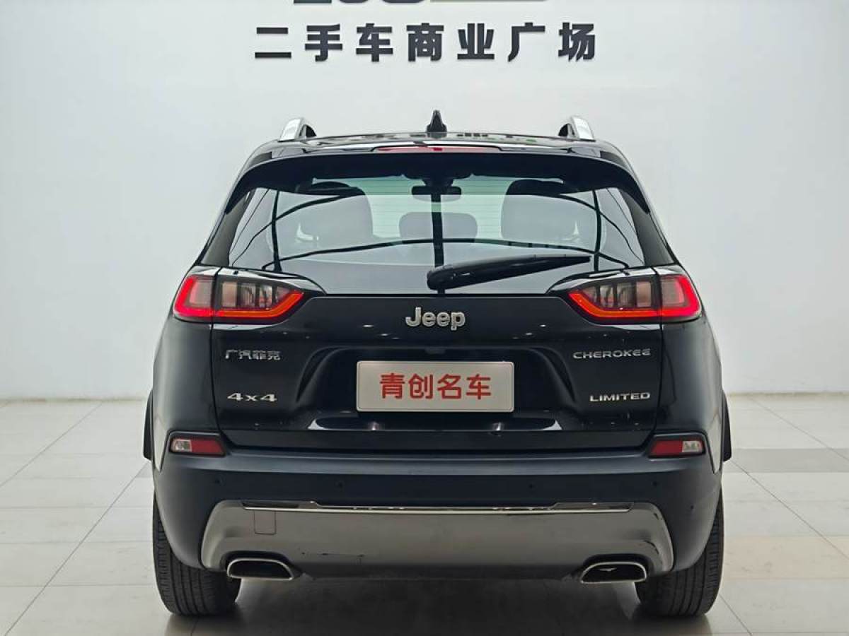 Jeep 自由光  2019款 2.0T 四驅(qū)專享版 國VI圖片