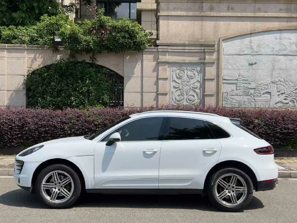保時(shí)捷 Macan  2016款 Macan 2.0T圖片