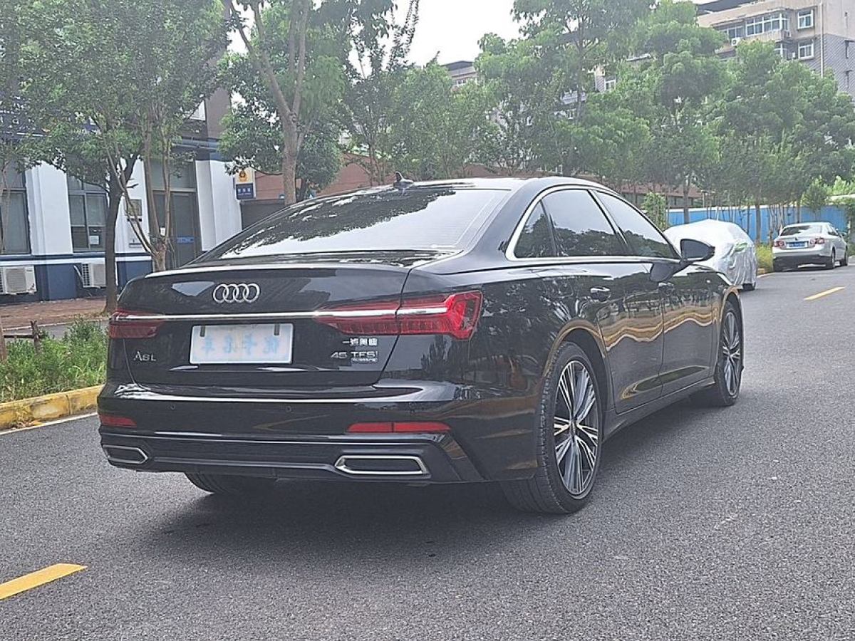 奧迪 奧迪A6L  2022款 45 TFSI 臻選動感型圖片