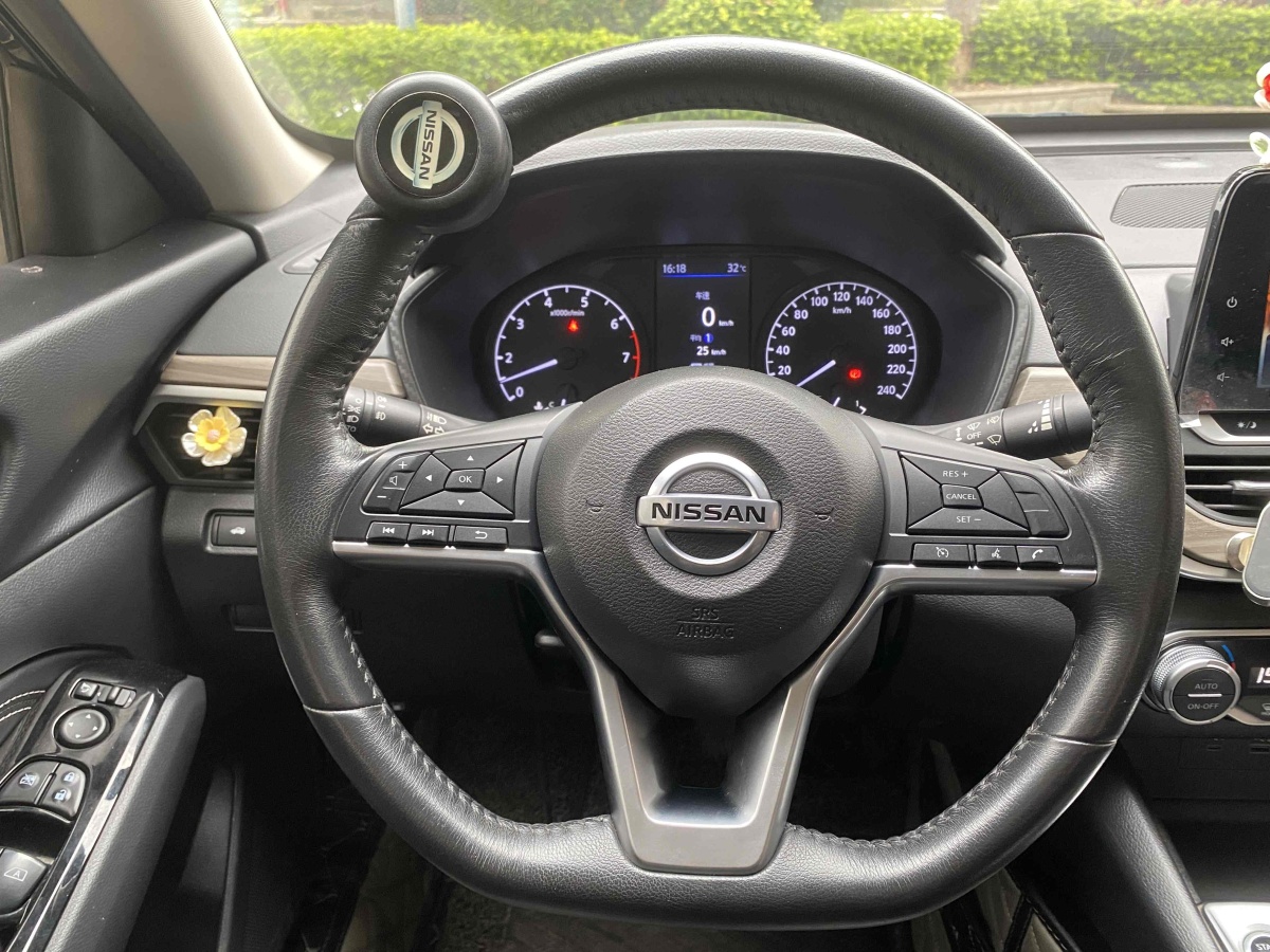 日產(chǎn) 天籟  2020款 改款 2.0L XL 舒適版圖片