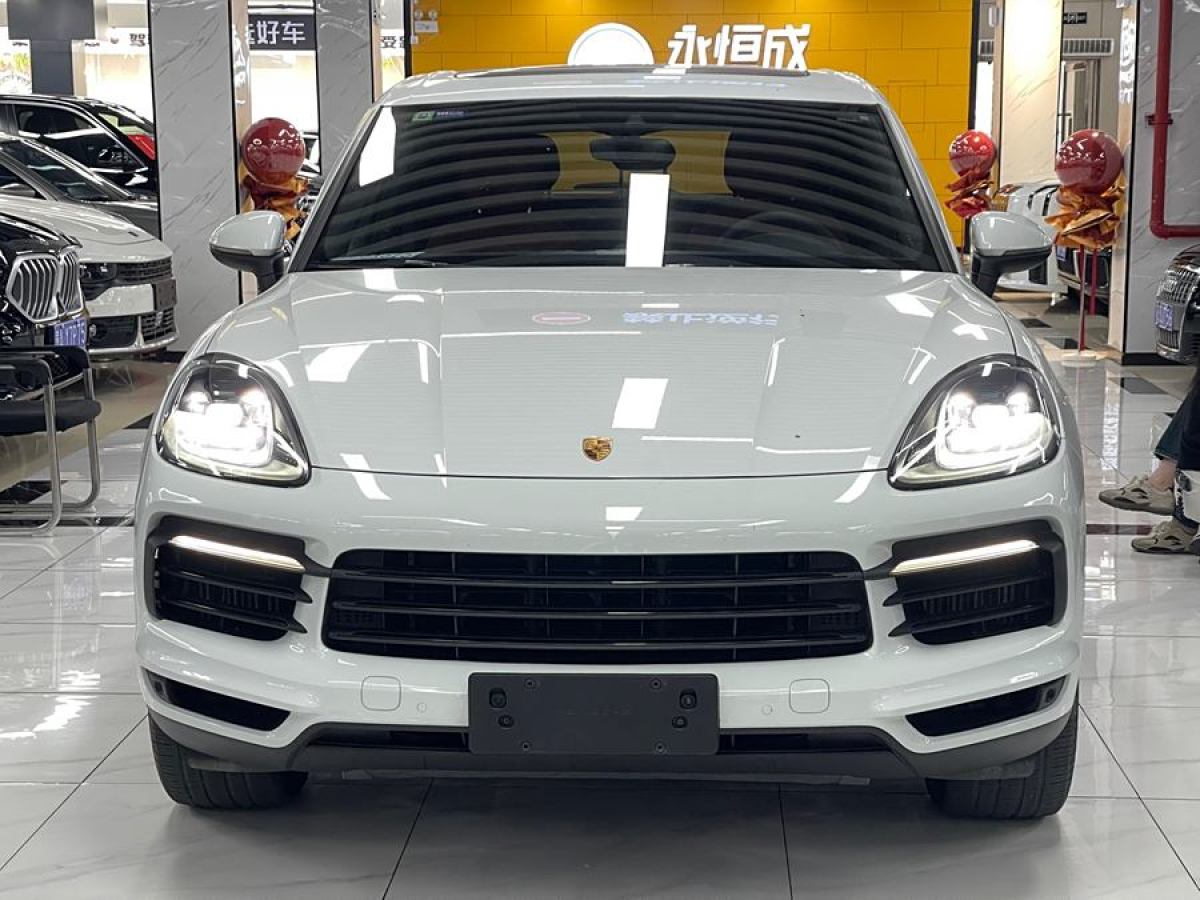 保時(shí)捷 Cayenne  2022款 Cayenne 3.0T 鉑金版圖片