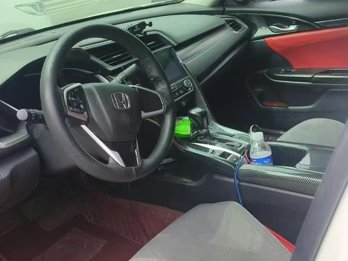 本田 思域  2021款 HATCHBACK 220TURBO CVT新銳控圖片