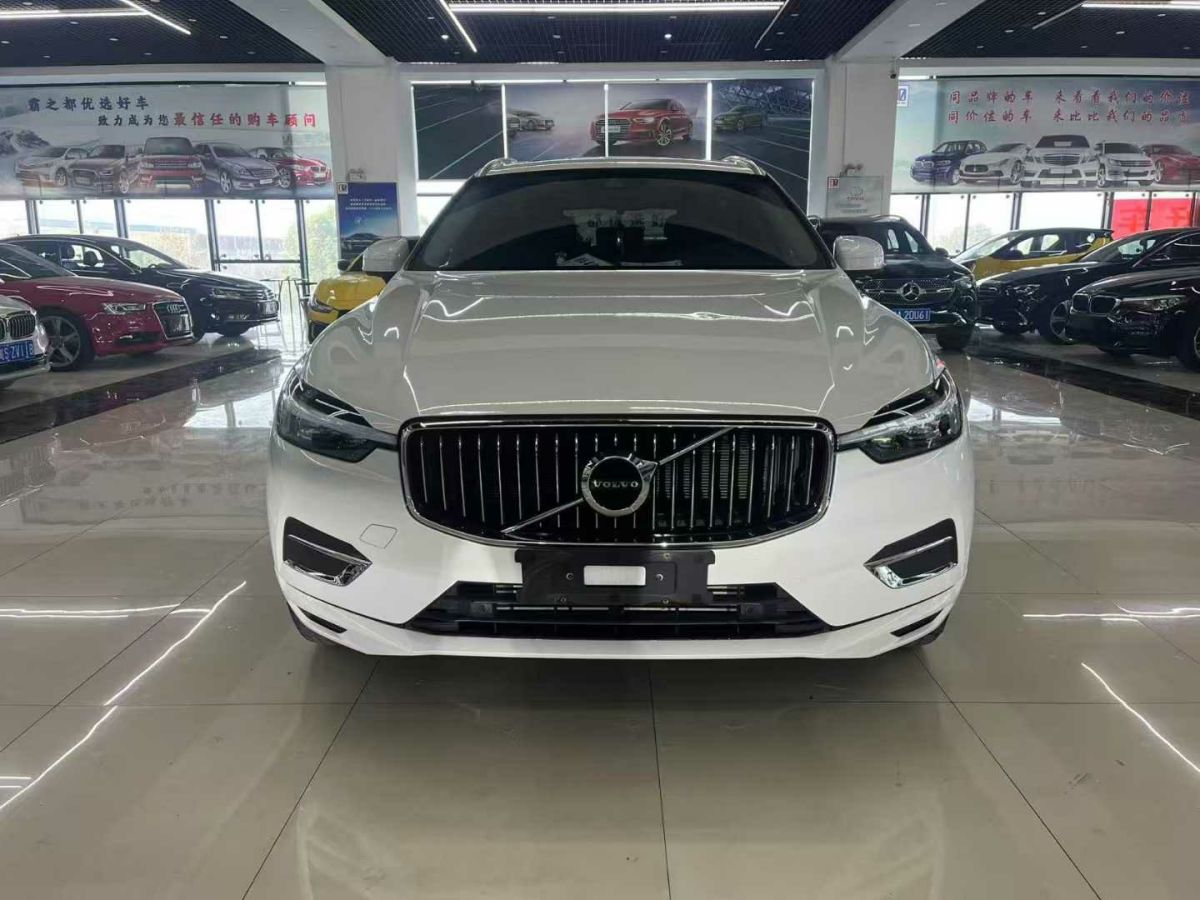 沃爾沃 XC60  2021款 T4 智行豪華版圖片