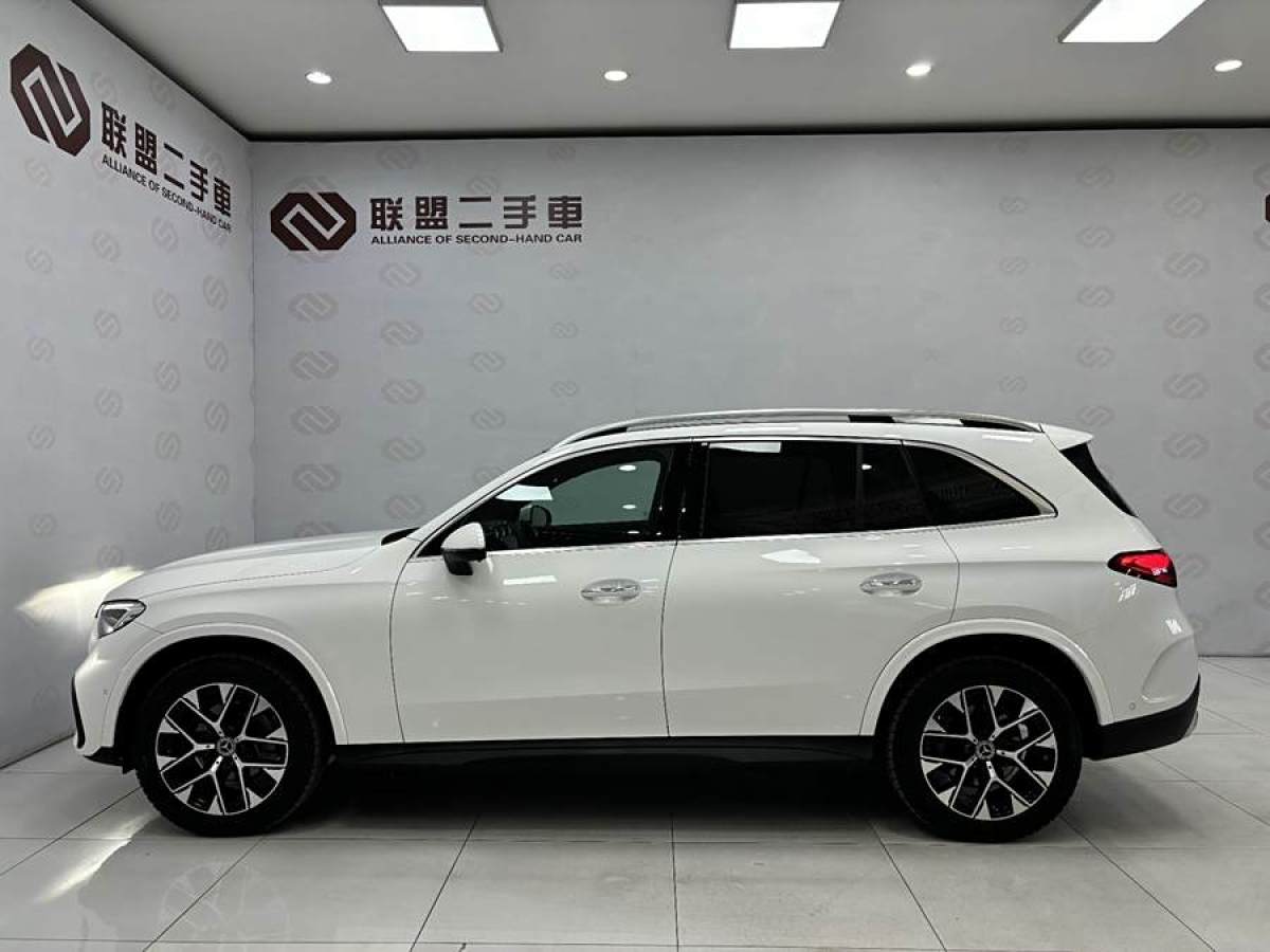 奔馳 奔馳GLC  2024款 改款 GLC 260 L 4MATIC 豪華型 5座圖片