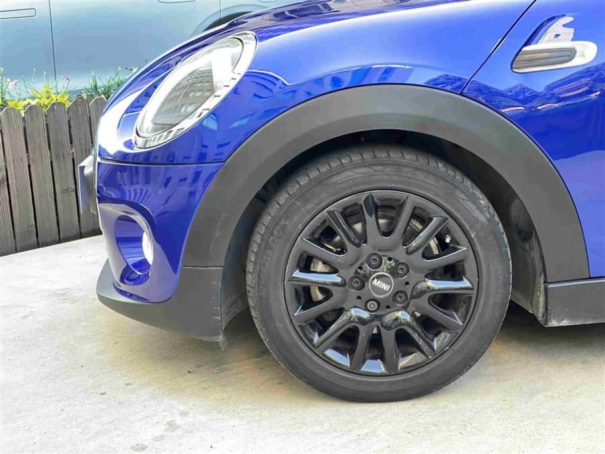 MINI MINI  2018款 1.5T ONE PLUS 五門(mén)版圖片