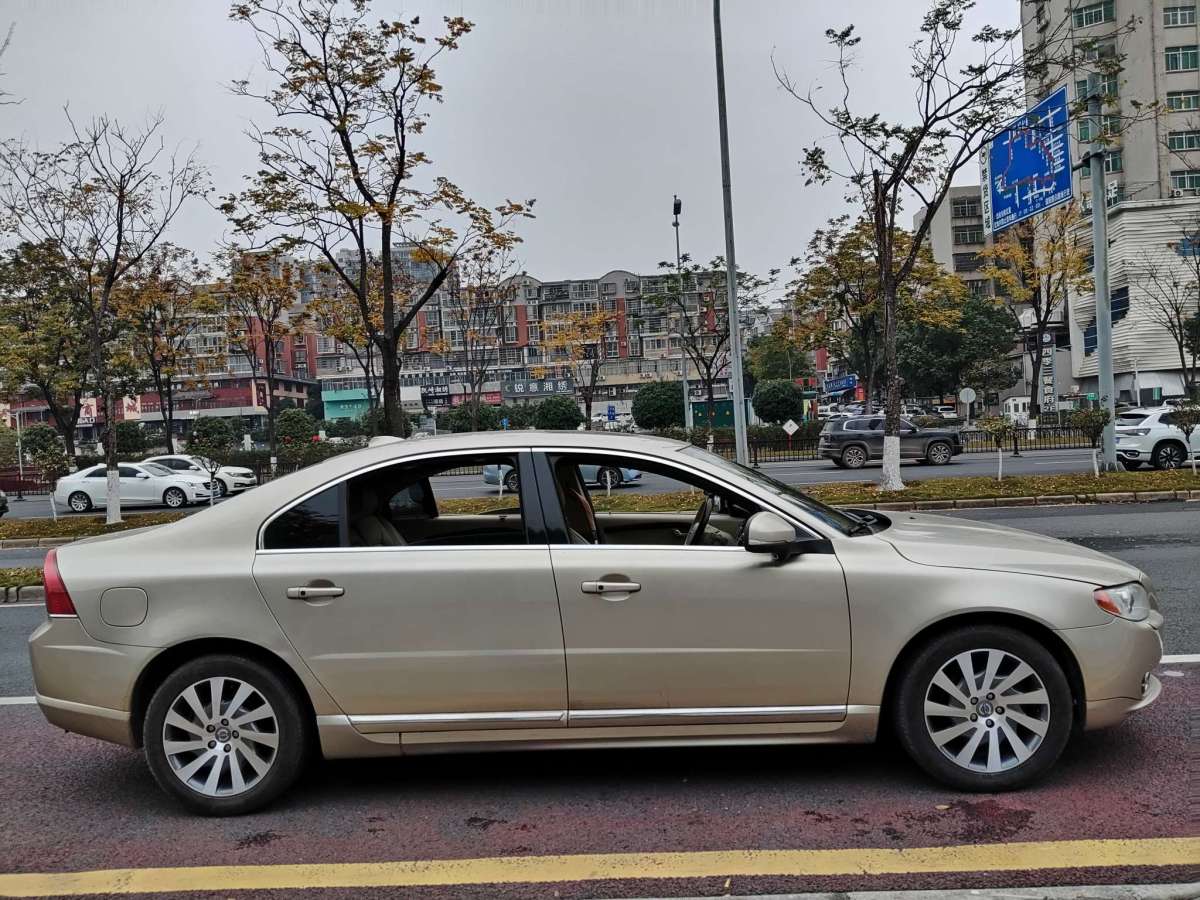 沃爾沃 S80L  2012款 2.0T T5 智尊版圖片