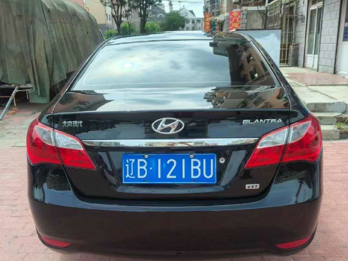 現(xiàn)代 悅動  2011款 1.6L 手動頂級型圖片