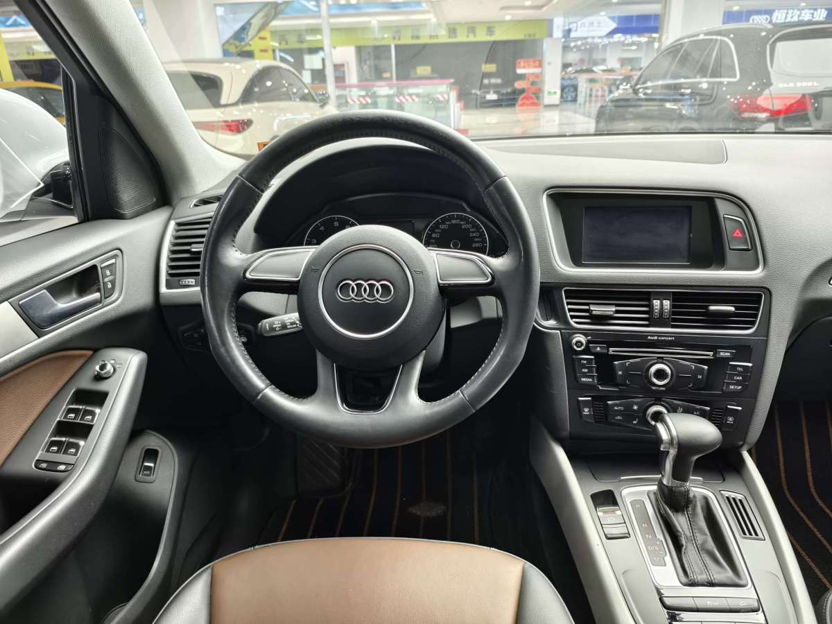 2018年02月奧迪 奧迪Q5  2017款 40 TFSI 進(jìn)取型