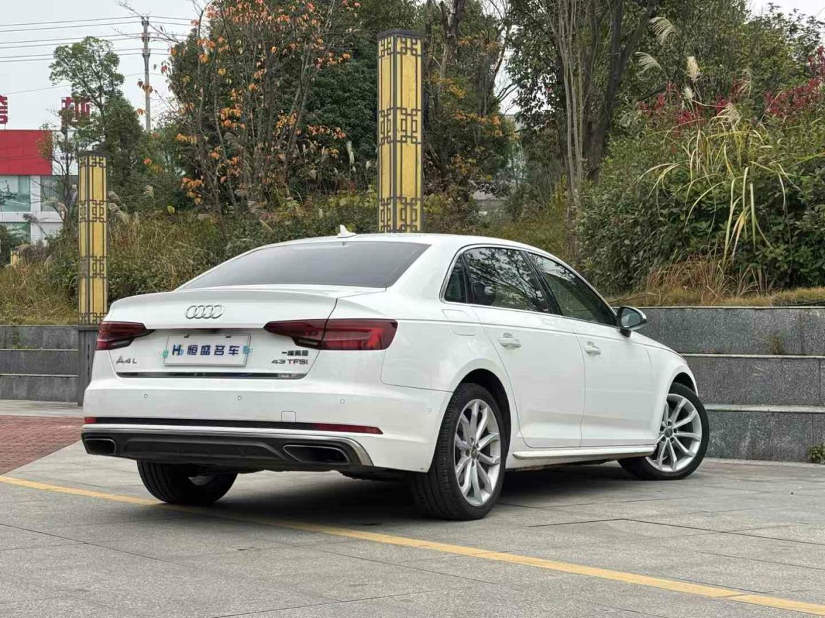 奧迪 奧迪A4L  2019款 35 TFSI 進(jìn)取型 國V圖片