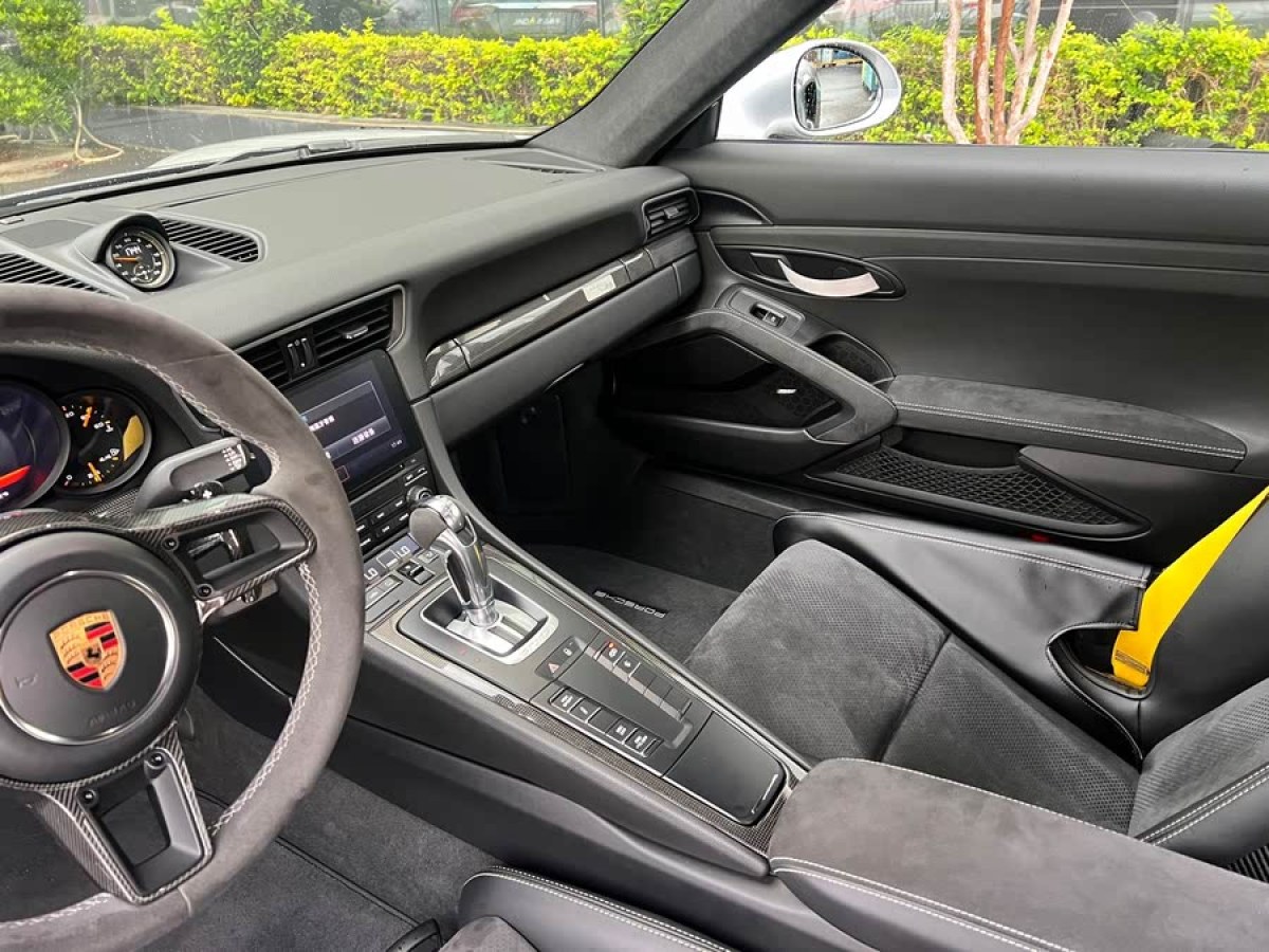 保時(shí)捷 911  2018款 GT3 RS 4.0L圖片