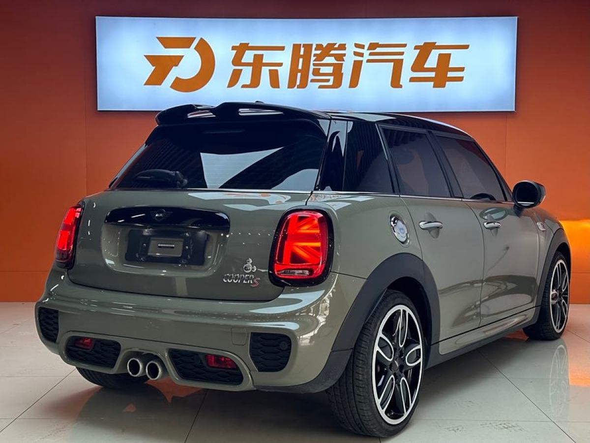 MINI MINI  2019款 2.0T COOPER S 賽車手 五門版圖片