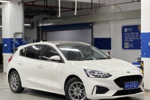 福克斯 福特 两厢 EcoBoost 180 自动锋潮型