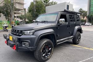 BJ40 北京 PLUS 2.3T 自動四驅(qū)尊享版