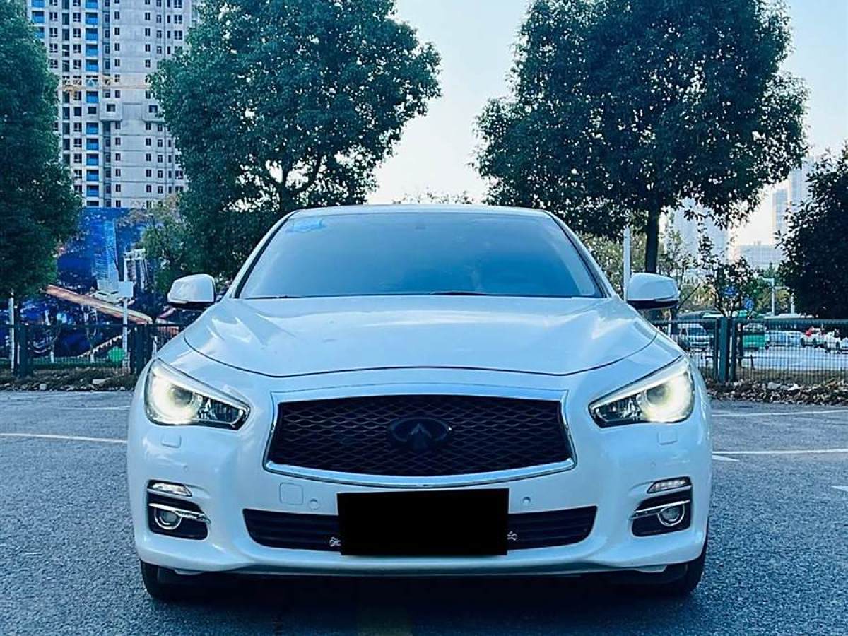 英菲尼迪 Q50L  2015款 2.0T 悅享版圖片