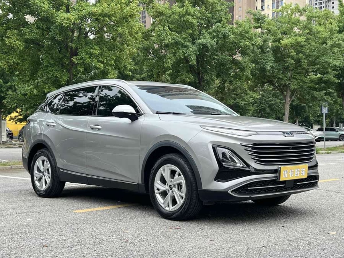 奔騰 奔騰T90  2023款 1.5T DCT 自動(dòng)舒適型圖片