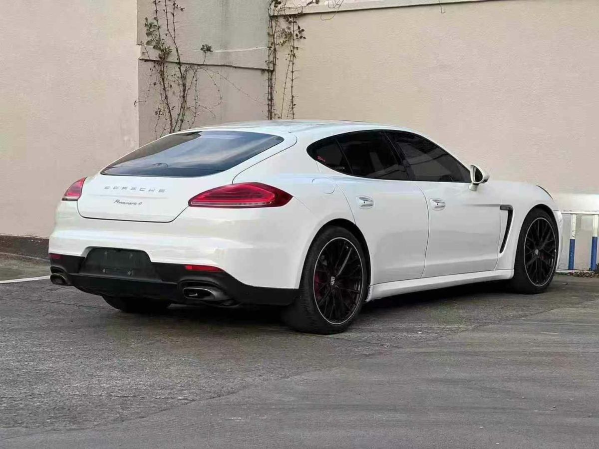 保時(shí)捷 Panamera  2014款 Panamera Turbo S Executive [ Turbo S Executive 4.8T圖片