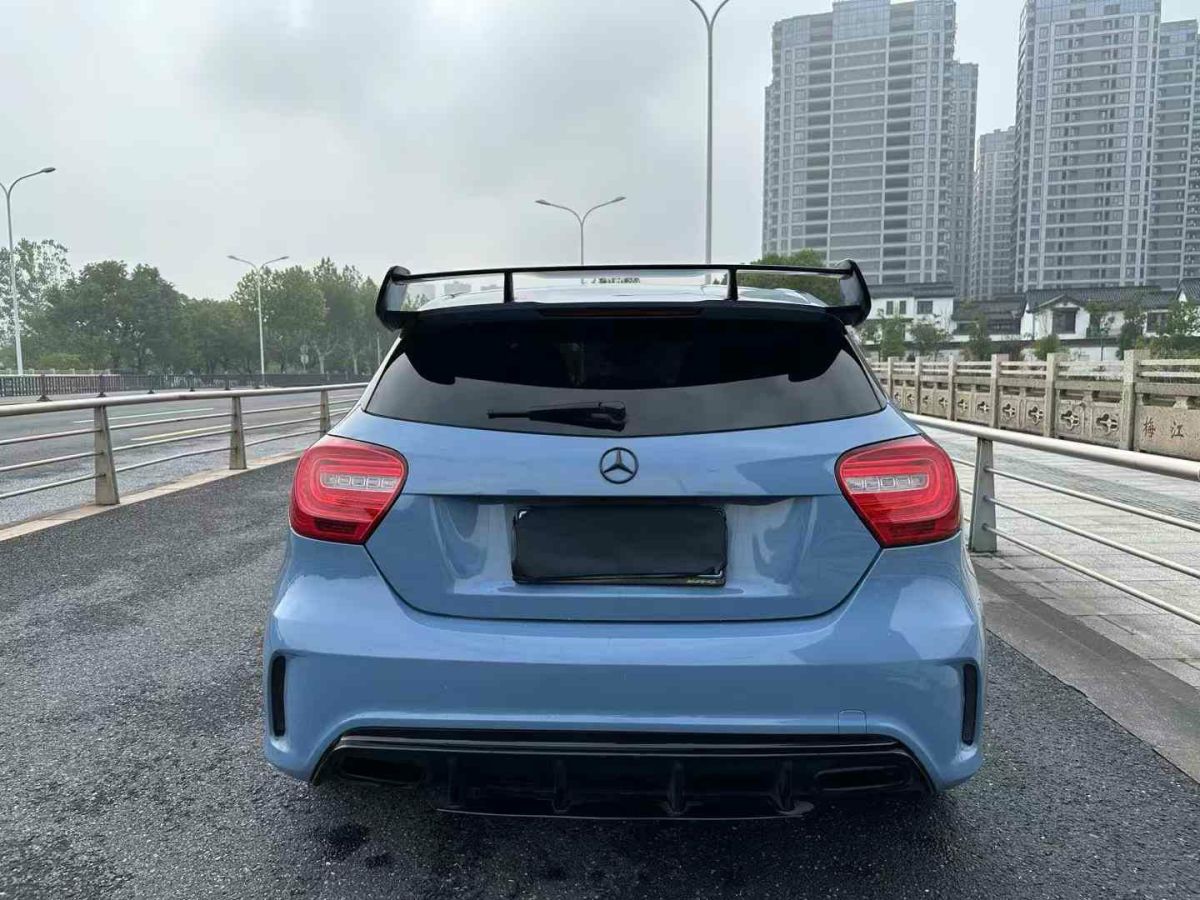 奔馳 奔馳CLA級AMG  2015款 AMG CLA 45 4MATIC圖片