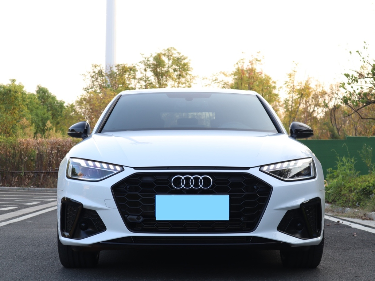 奧迪 奧迪A4L  2024款 40 TFSI 時(shí)尚動(dòng)感型圖片