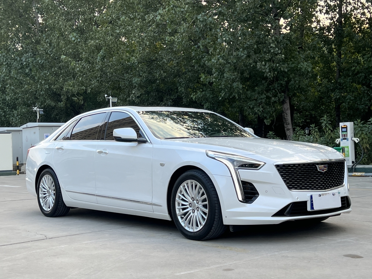 凱迪拉克 CT6  2023款 28T 豪華型圖片