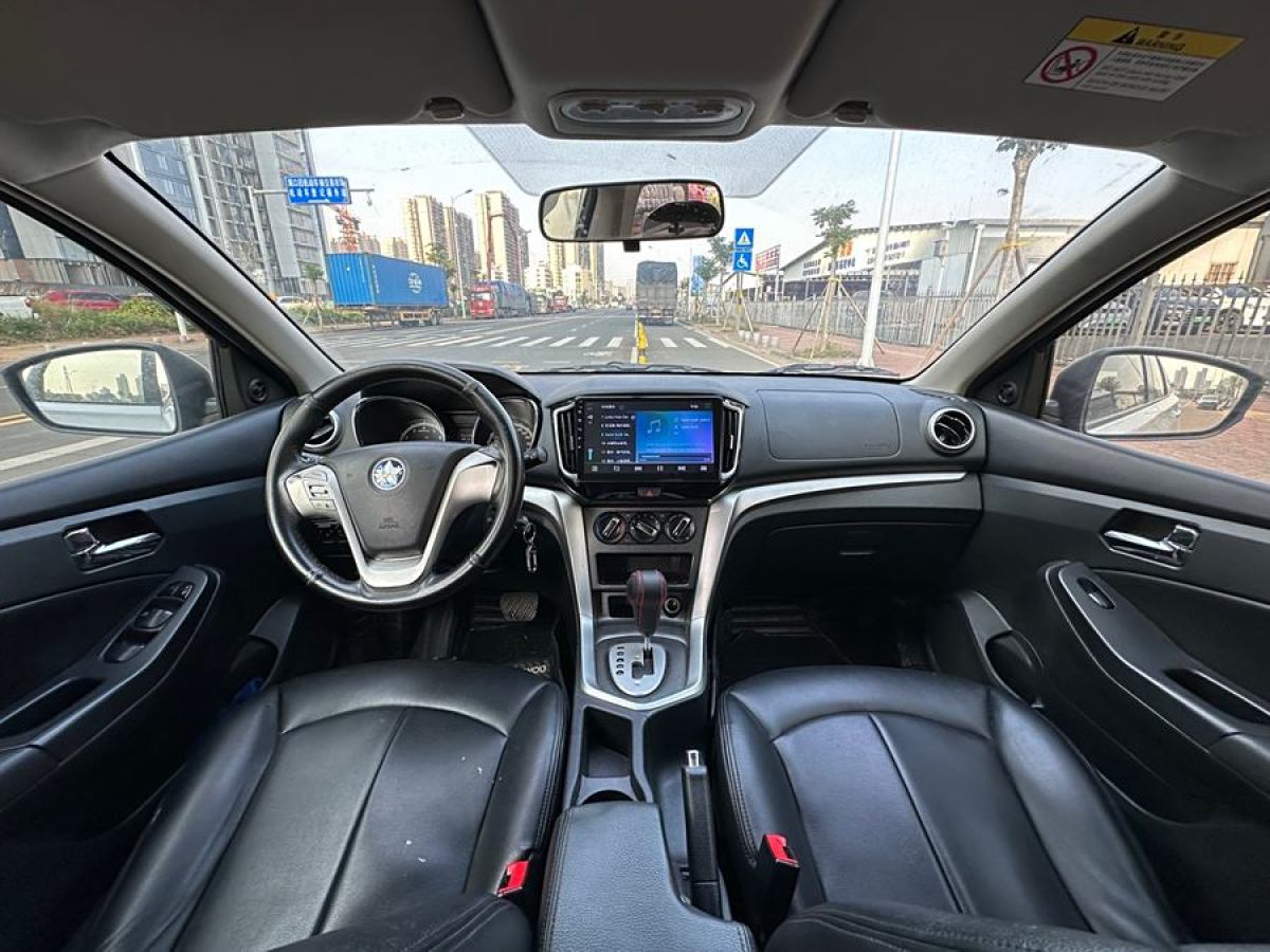 啟辰 T70  2015款 2.0L CVT睿行版圖片