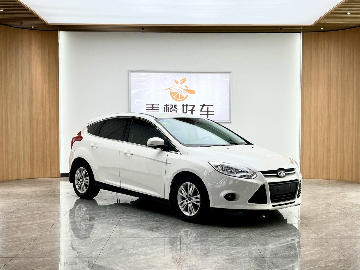 福特 ?？怂? 2012款 兩廂 1.6L 自動風(fēng)尚型圖片