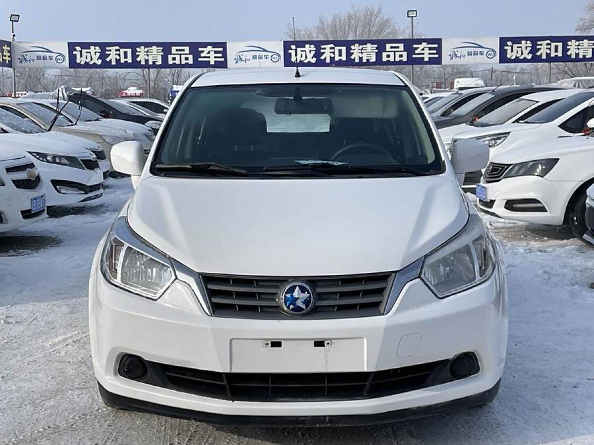 啟辰 R50  2013款 1.6L 手動(dòng)時(shí)尚版圖片