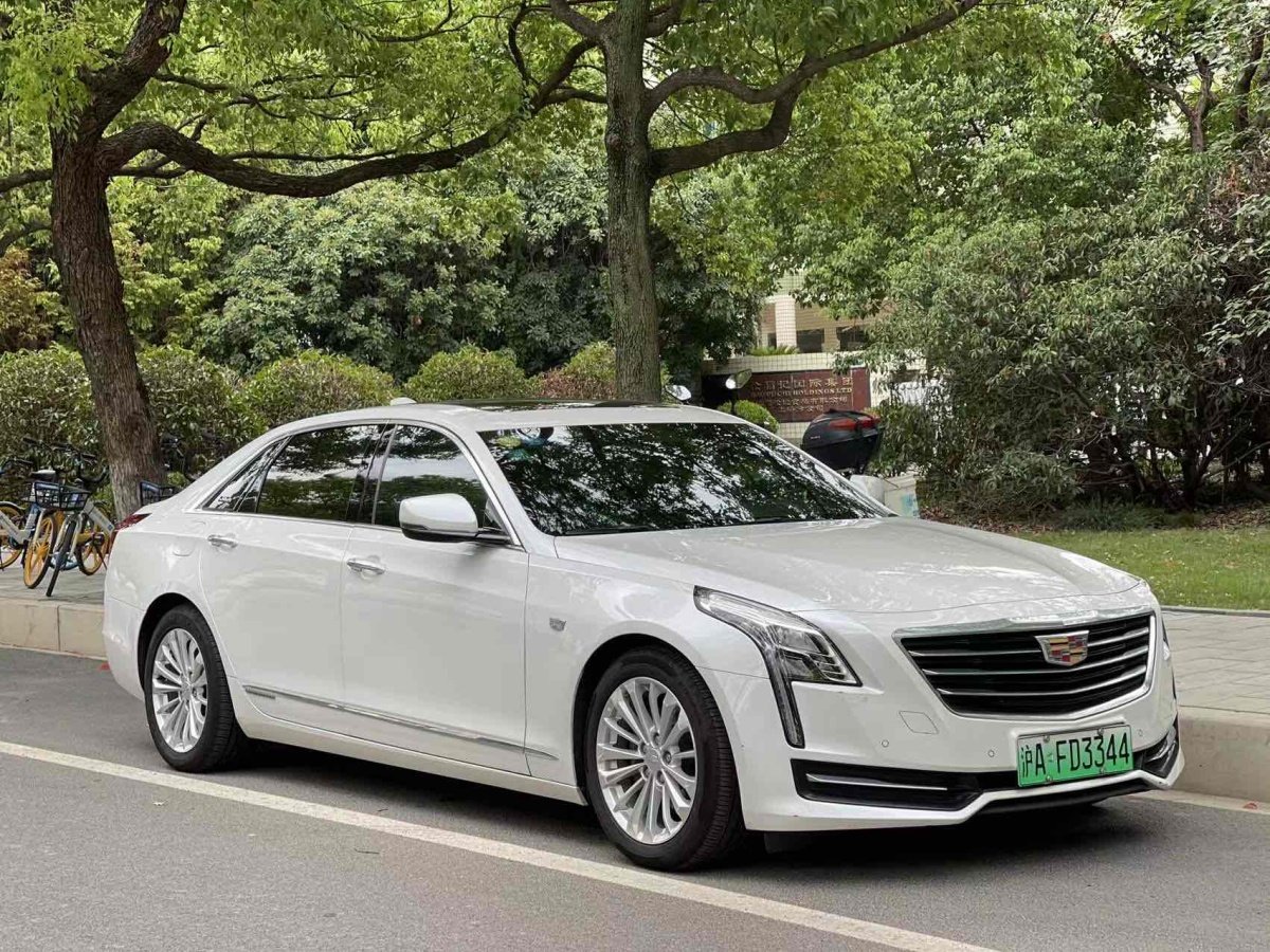 凱迪拉克 CT6 PLUG-IN  2017款 30E 精英型圖片