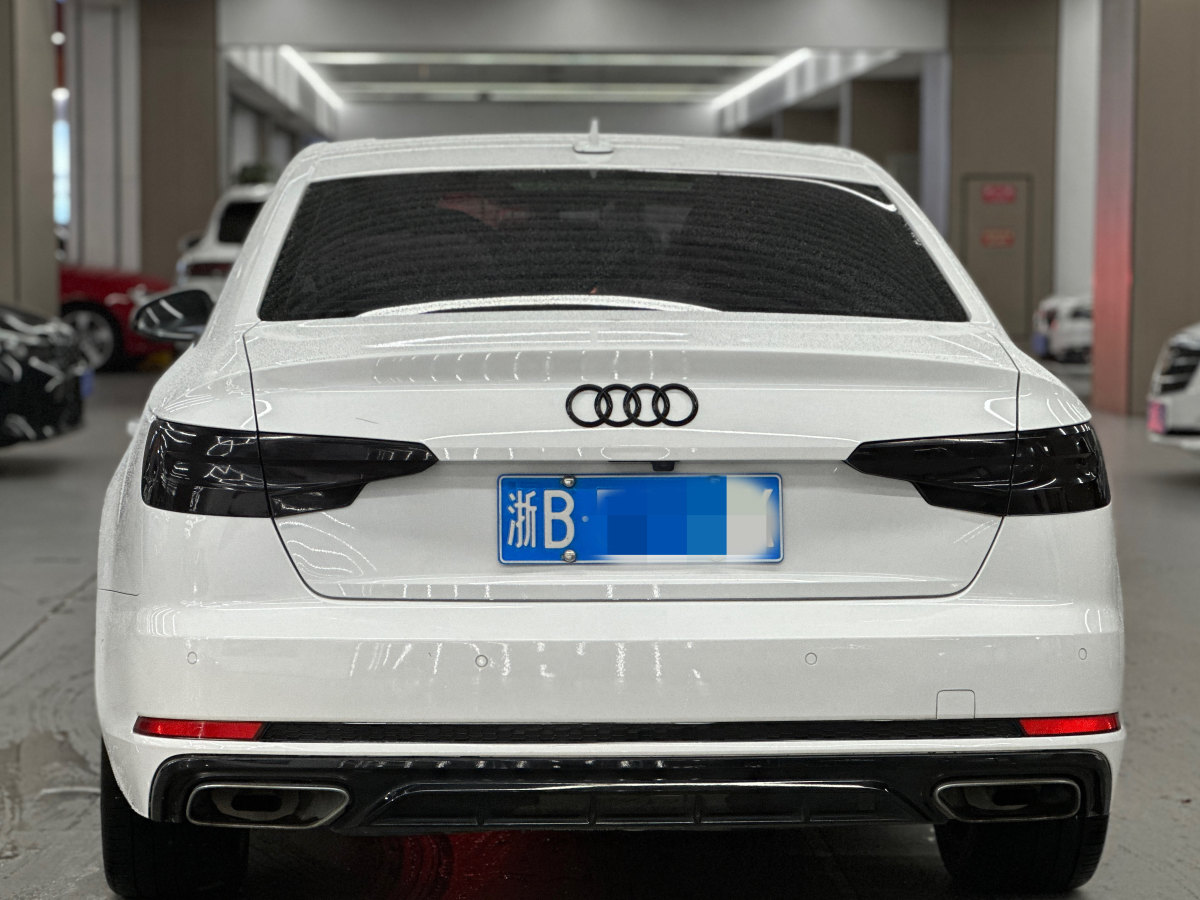 2019年10月奧迪 奧迪A4L  2019款 40 TFSI 時尚型 國VI