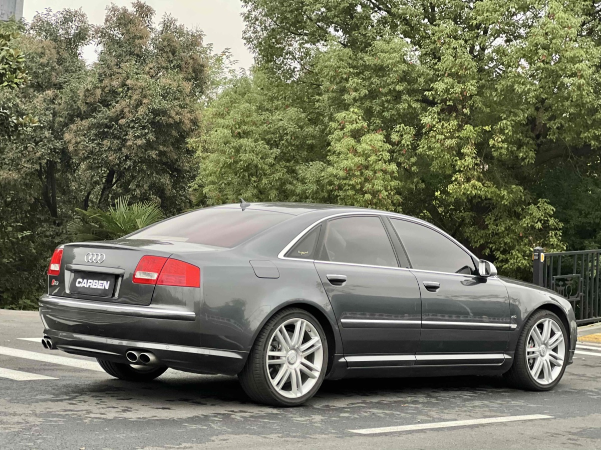 奧迪 奧迪S8  2009款 S8 5.2 FSI quattro圖片