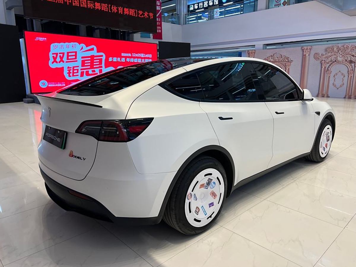 特斯拉 Model 3  2020款 改款 長(zhǎng)續(xù)航后輪驅(qū)動(dòng)版圖片