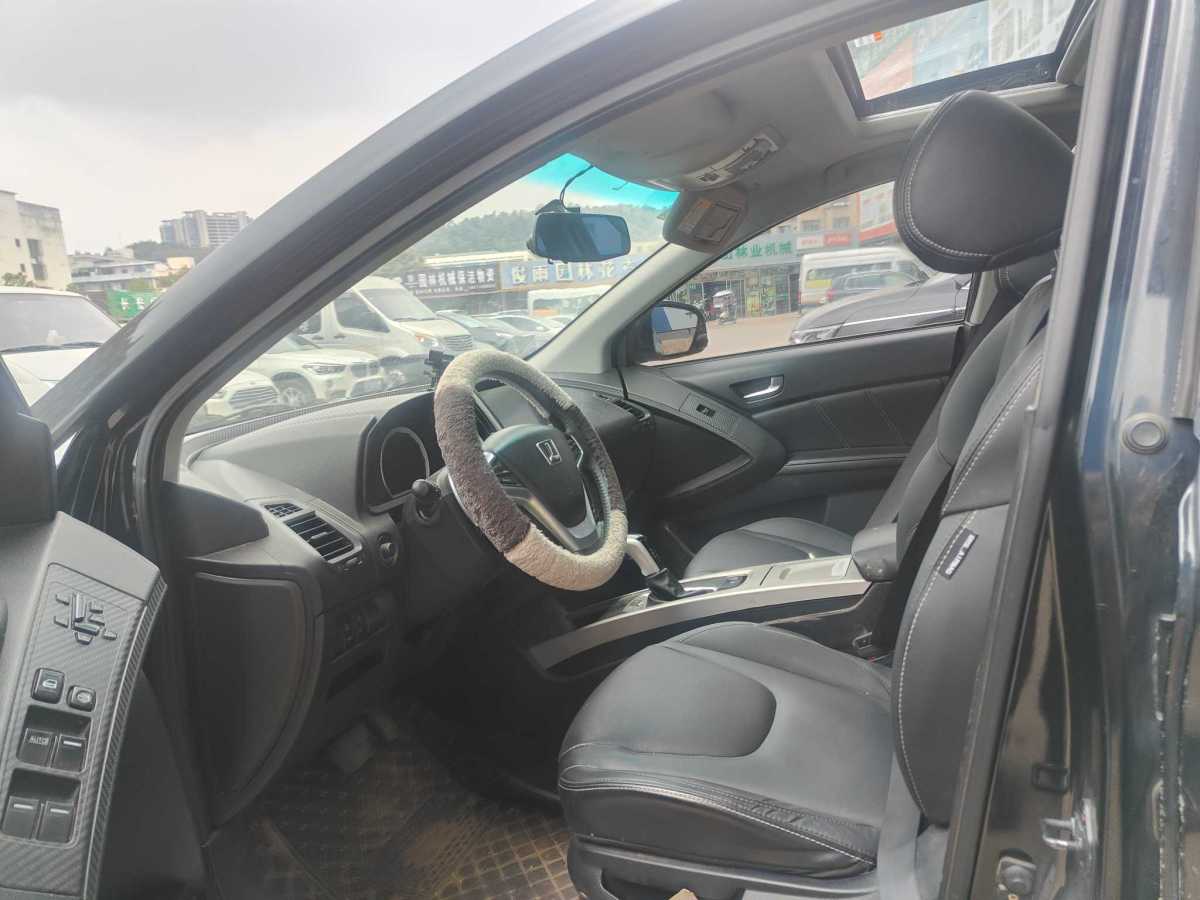 納智捷 優(yōu)6 SUV  2016款 1.8T 風尚超值型圖片