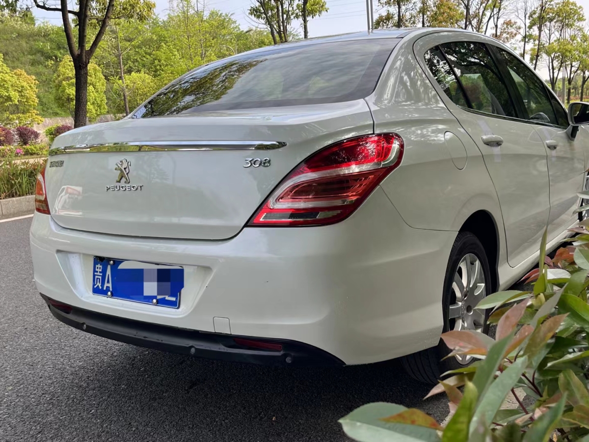 標致 308  2014款 樂享版 經(jīng)典 1.6L 自動風尚型圖片