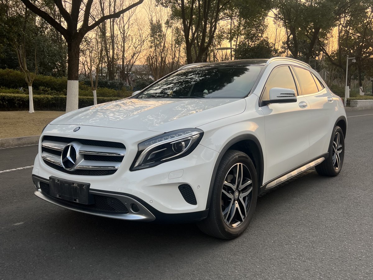 奔馳 奔馳GLA  2016款 GLA 220 4MATIC 時尚型圖片