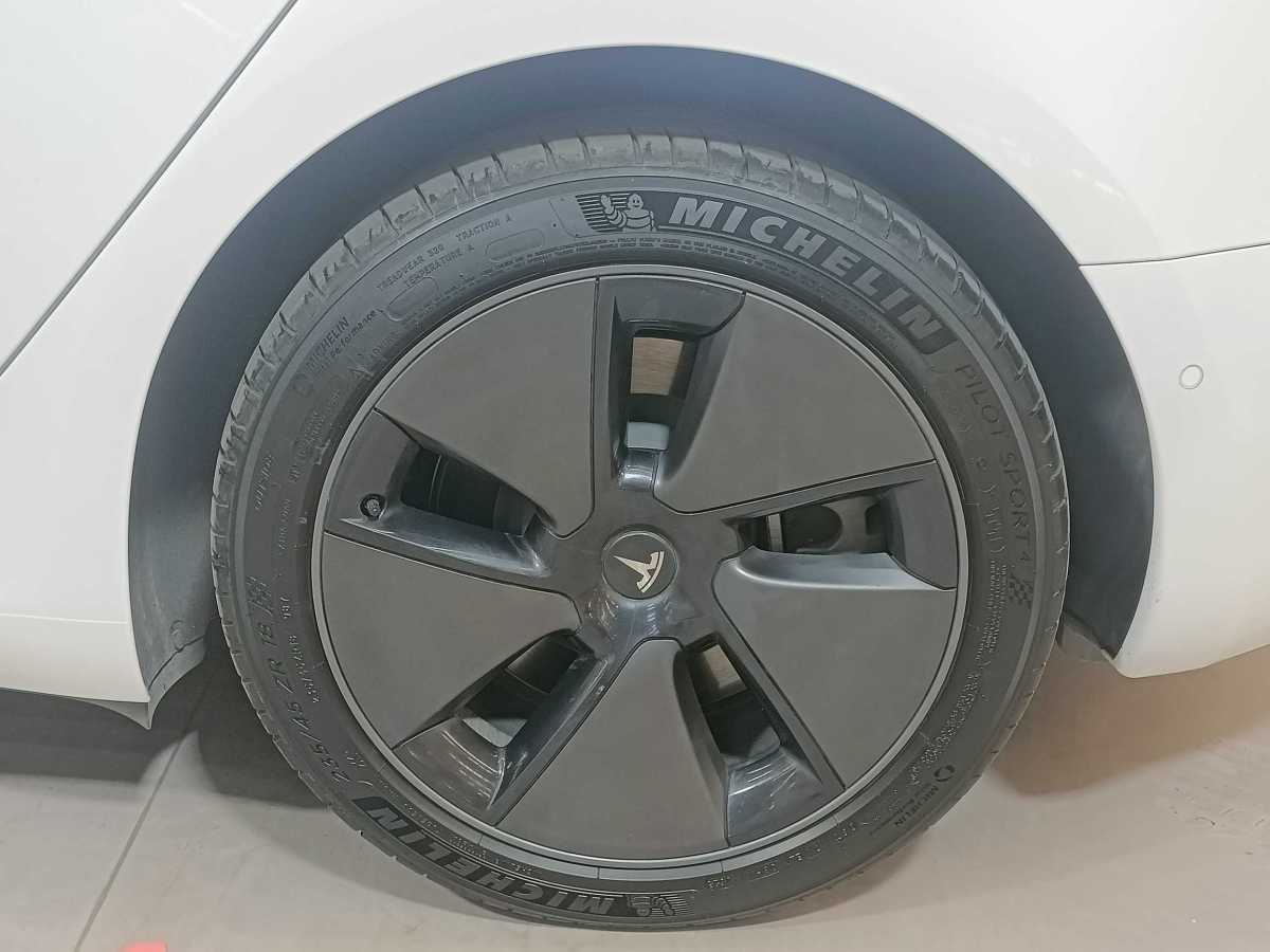 特斯拉 Model 3  2022款 后輪驅動版圖片