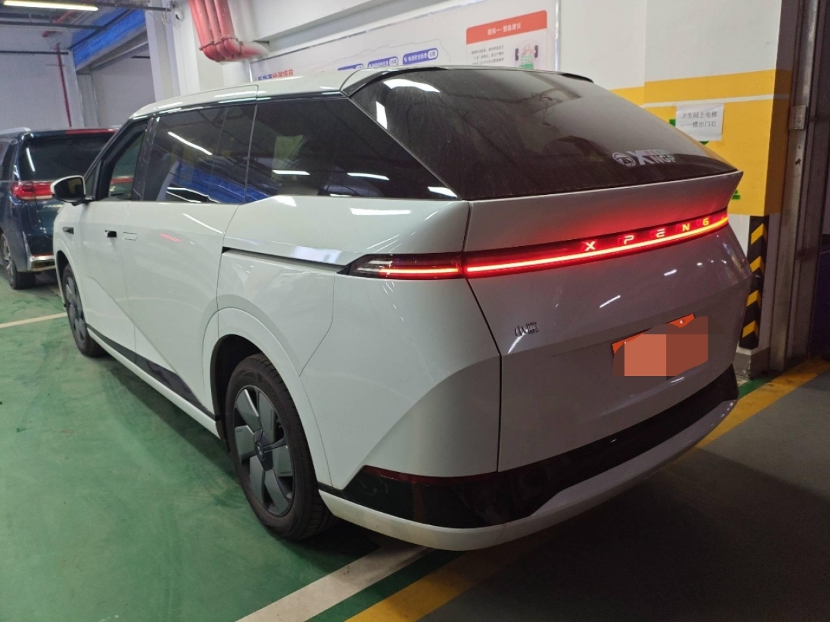 小鵬 小鵬X9  2024款 702超長續(xù)航Max圖片