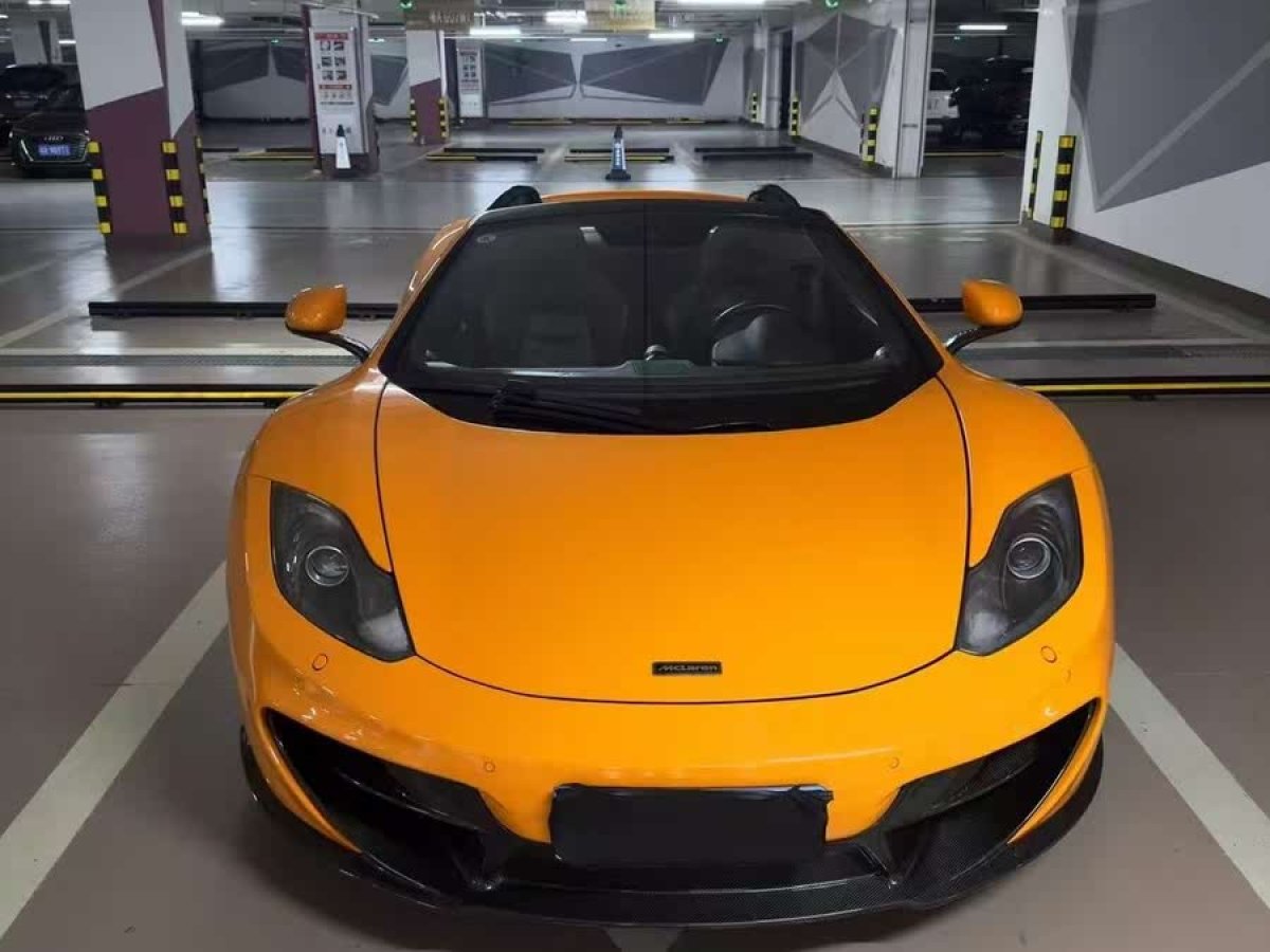 邁凱倫 12C  2013款 3.8T SPIDER 50周年紀(jì)念版圖片