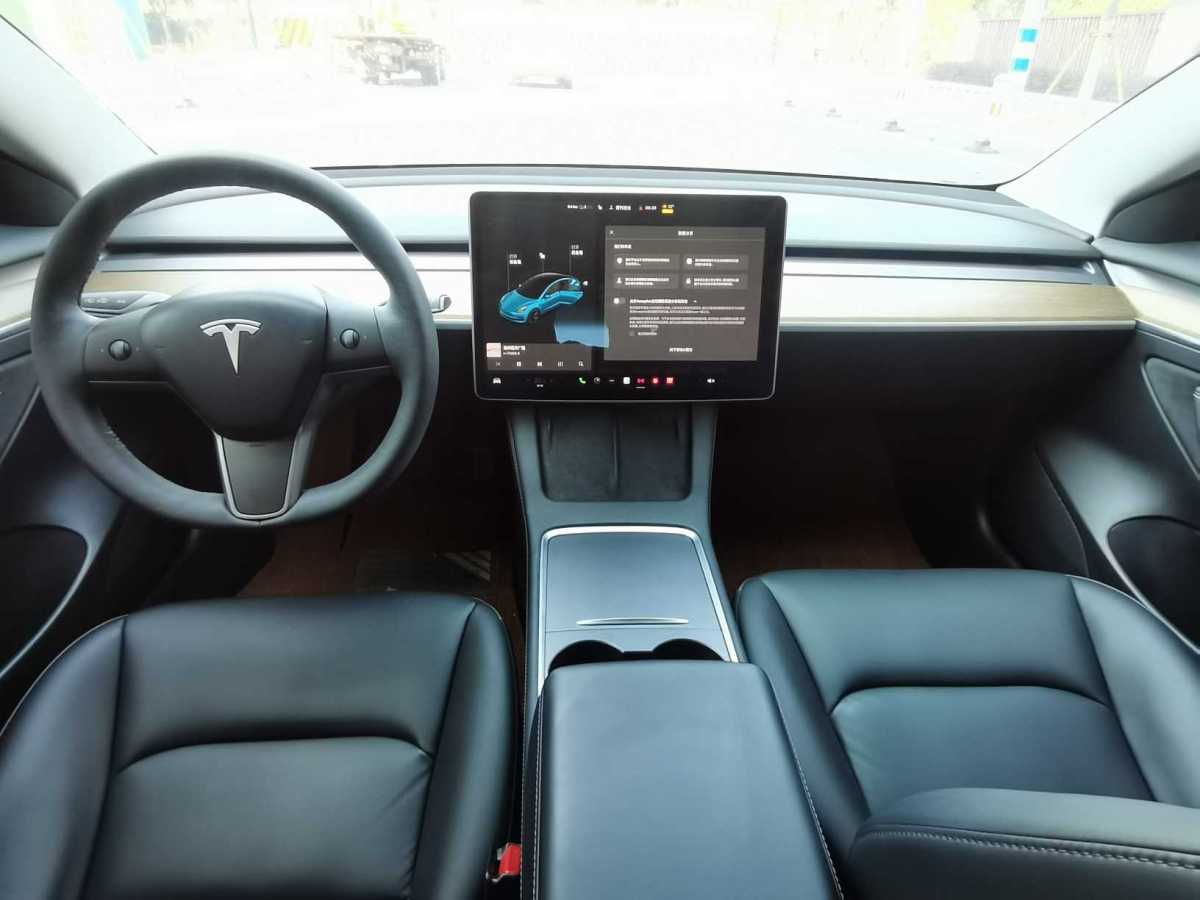 特斯拉 Model 3  2019款 標準續(xù)航后驅(qū)升級版圖片