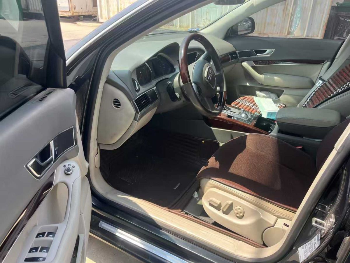 奧迪 奧迪A6L  2012款 A6L 2.8FSI 35FSI Quattro豪華型圖片