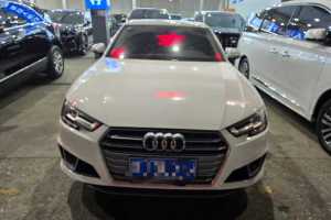 奥迪A4L 奥迪 40 TFSI 时尚型 国VI