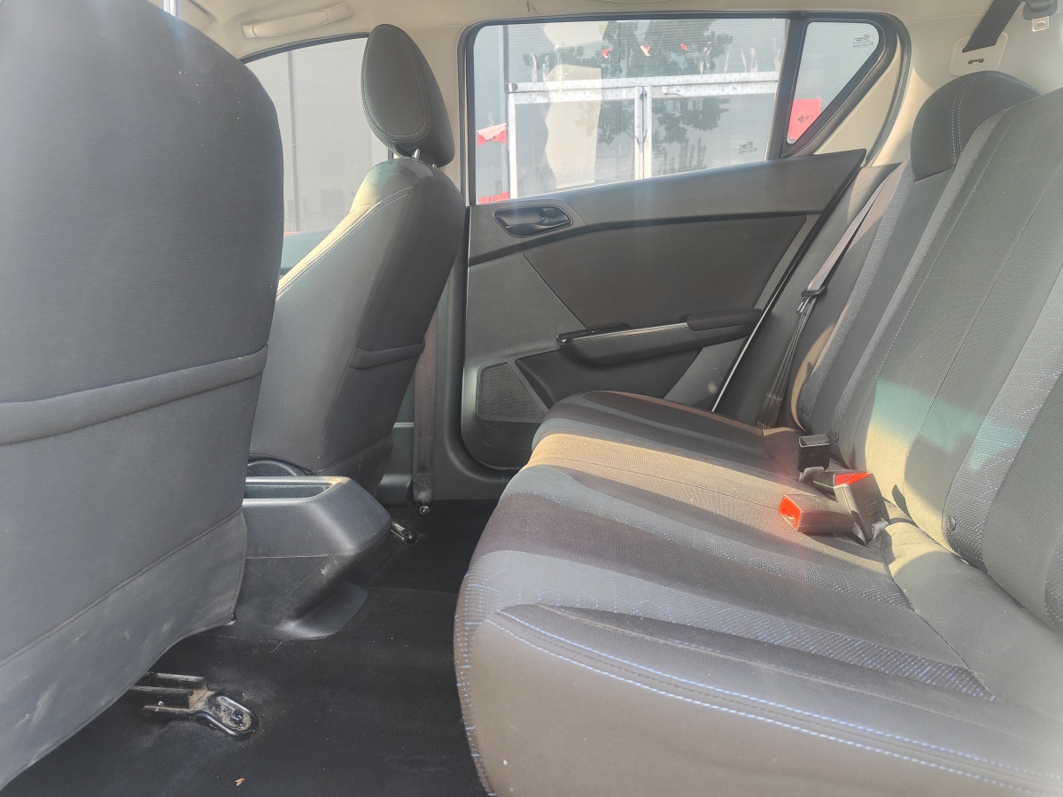 寶駿 310  2017款 1.5L 手動舒適型圖片