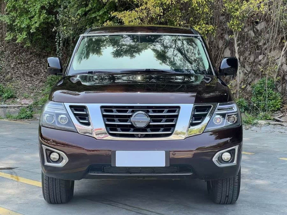 日產(chǎn) 途樂  2018款 4.0L 領英型圖片