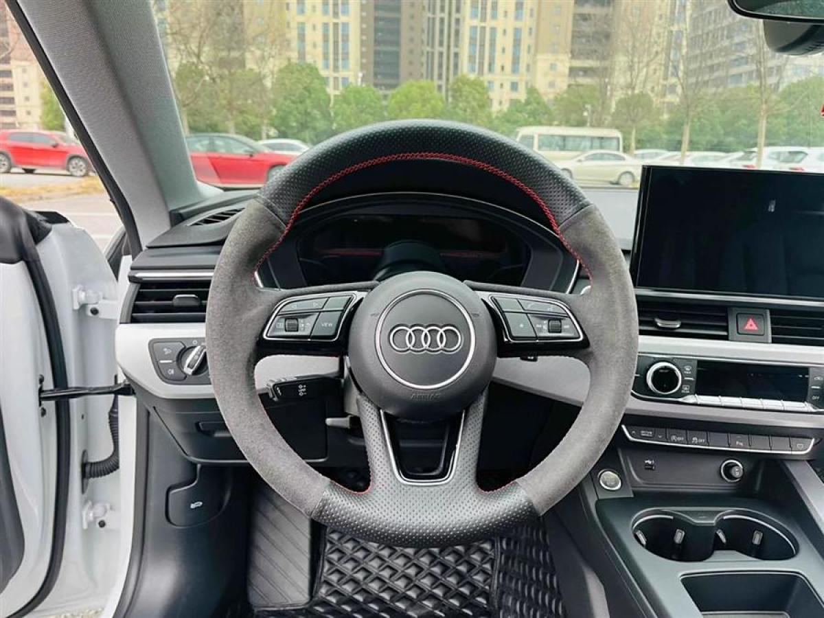 奧迪 奧迪A5  2023款 Sportback 40 TFSI 時(shí)尚動感型圖片