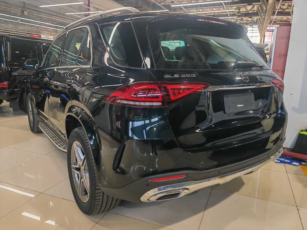 奔馳 奔馳GLE  2022款 改款 GLE 450 4MATIC 豪華型圖片