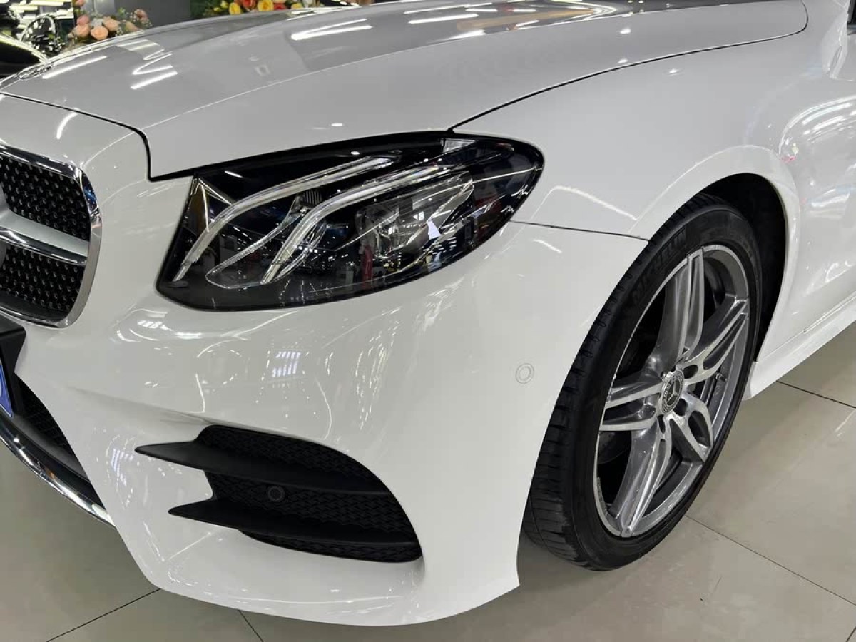 奔馳 奔馳E級(jí)  2020款 E 260 轎跑車圖片