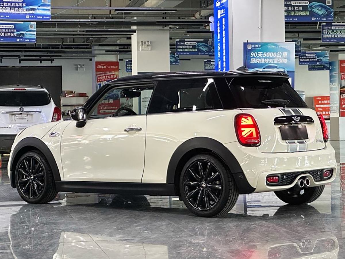 2016年11月MINI CLUBMAN  2016款 改款 2.0T COOPER S